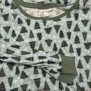 LC Lauren Conrad Blue and Green Christmas PJs